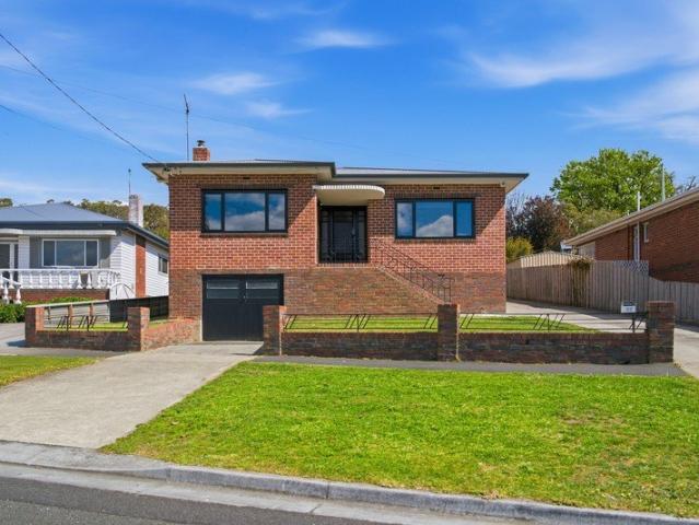 House for rent in Moonah, Hobart