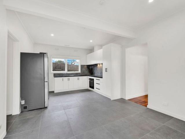 Granny Flat for rent in Camerons Creek, Victoria