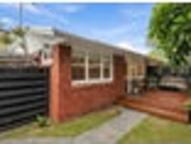 House for sale in Te Atatū Peninsula, Henderson-Massey