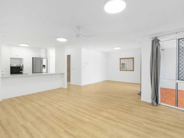 Apartment for rent in Fernbrook, Queensland