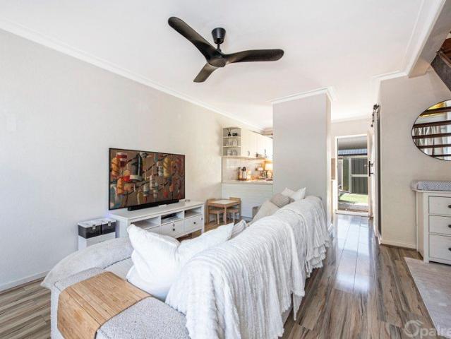 Apartment for sale in Shoalwater, Western Australia