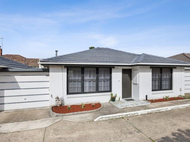 Apartment for sale in Camerons Creek, Victoria