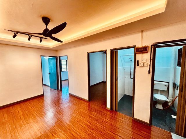 Flat for sale in Wellesley, Penang
