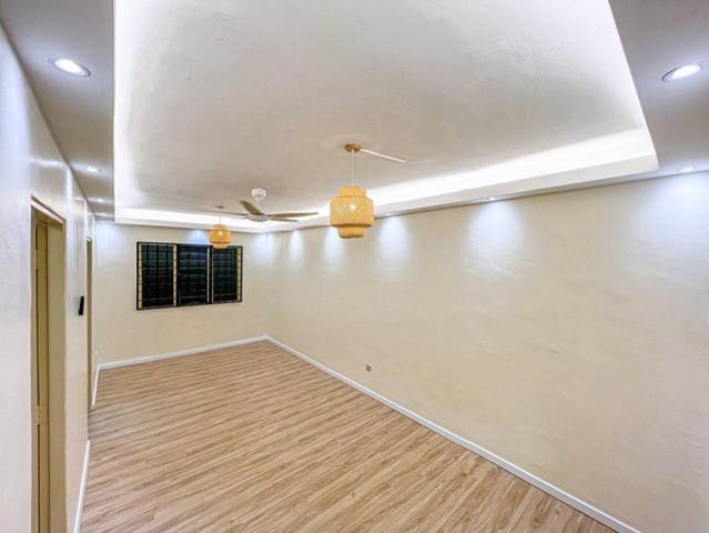Apartment for sale in Petaling, Damansara Damai