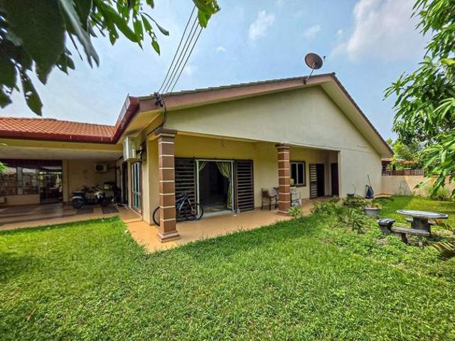 Terraced House for sale in Sendayan Village, Negeri Sembilan