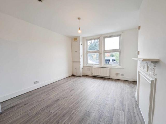 Studio for rent in London Borough of Enfield, Greater London