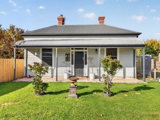 House for sale in Bairnsdale, Victoria