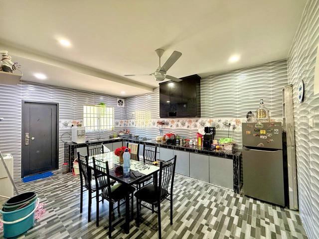 Bungalow for sale in Sendayan Village, Negeri Sembilan