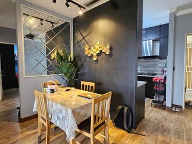 Apartment for sale in Petaling, Alam Impian
