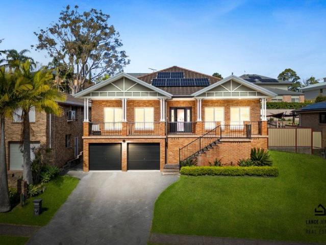 House for sale in Belmont North, Newcastle-Maitland