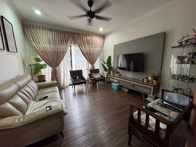 Apartment for sale in Tanjong Sepat, Selangor