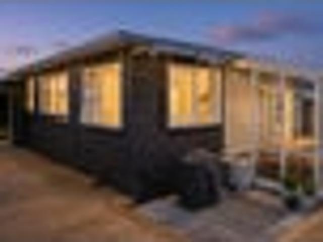 Apartment for sale in Wairau Valley, Oroua County