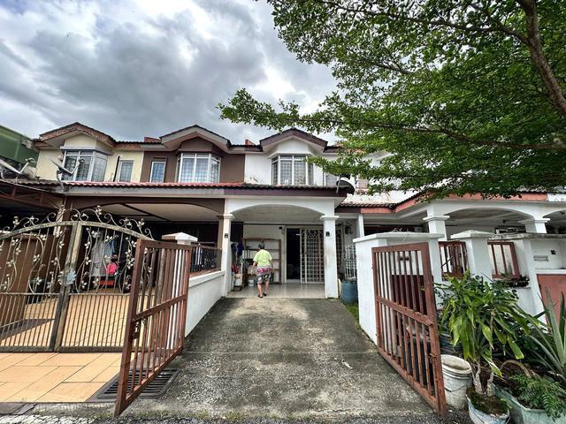 Terraced House for sale in Bandar Damai Perdana