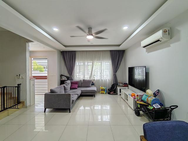 Terraced House for sale in Tanjong Sepat, Selangor