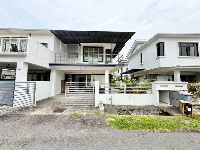 Residential House for sale in Bandar Saujana Putra, Kuala Langat