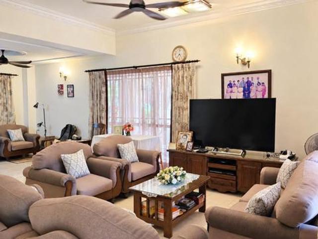 Residential House for sale in Seri Kembangan, Majlis Bandaraya Subang Jaya