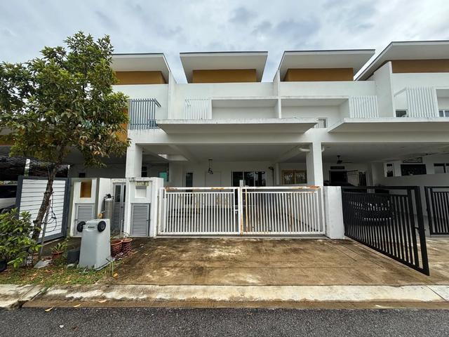 Terraced House for sale in Seremban