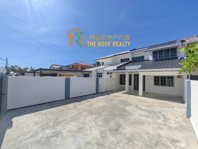 Terraced House for sale in Long Miri, Sarawak