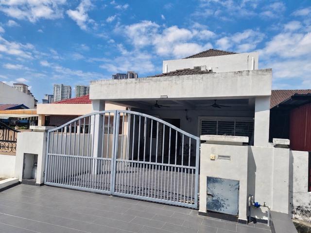 Terraced House for sale in Petaling, Damansara Damai