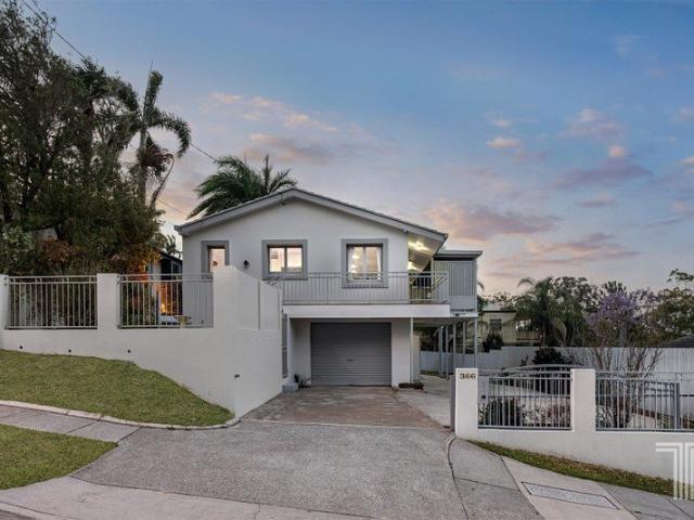 House for sale in Holland Park, Greater Brisbane