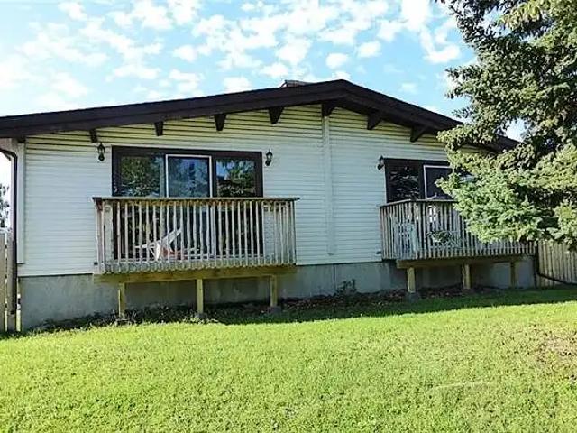House for rent in Canyon Meadows, Calgary