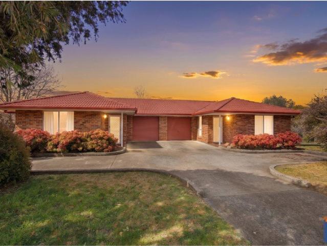 Duplex for sale in Abington, New South Wales