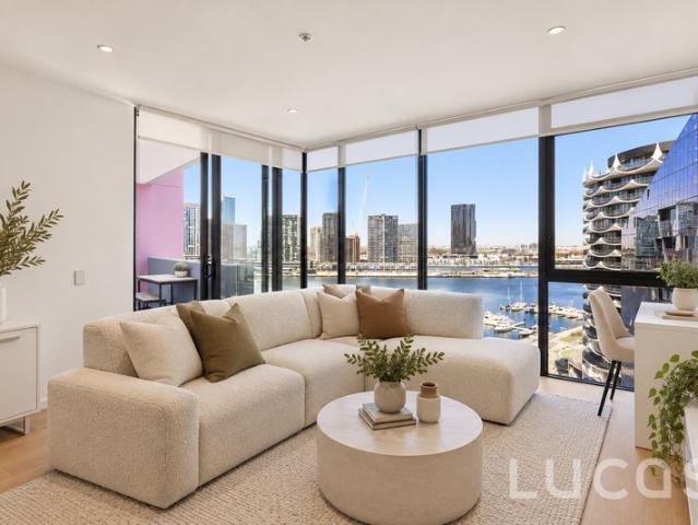 Apartment for sale in NewQuay, Melbourne