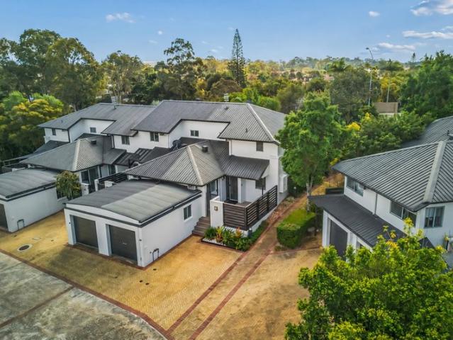Townhouse for sale in Fernbrook, Queensland