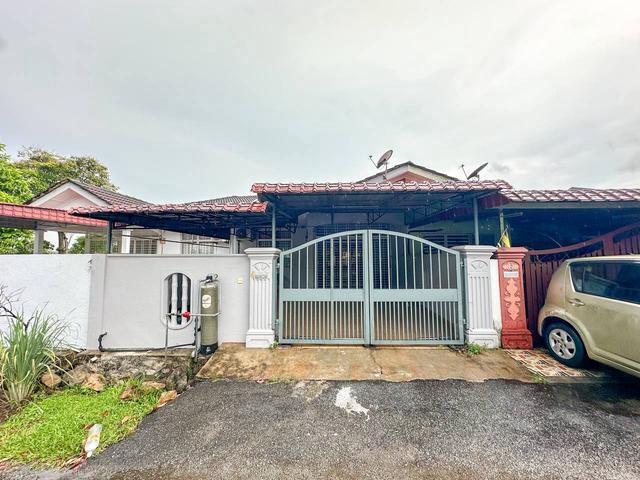 Terraced House for sale in Nilai, Negeri Sembilan