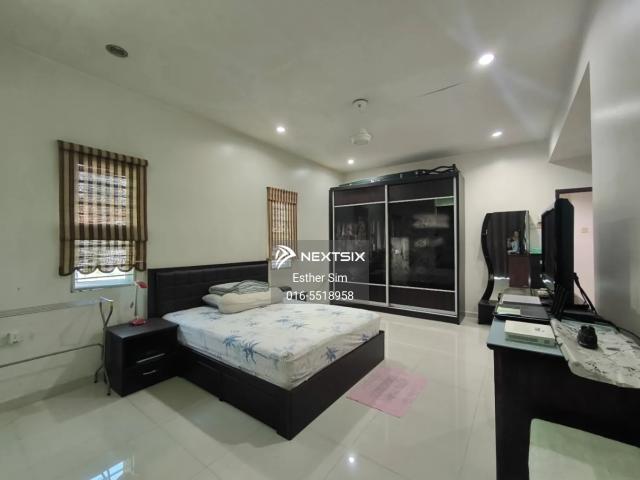 Residential House for sale in Country Heights Damansara, Kuala Lumpur