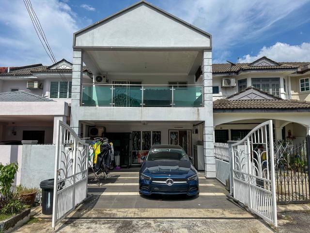Terraced House for sale in Langat, Selangor