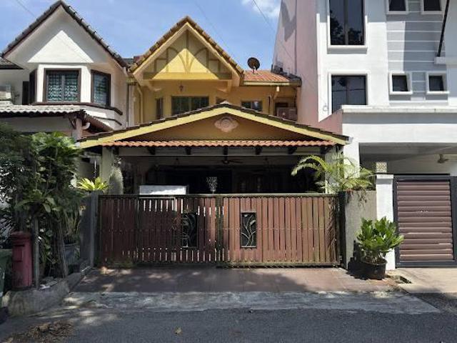 Terraced House for sale in Country Heights Damansara, Kuala Lumpur