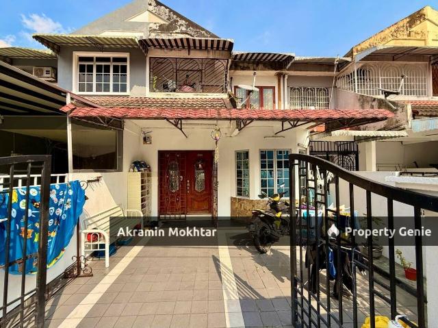 Terraced House for sale in PJS 2, Petaling Jaya