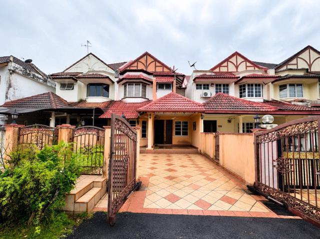 Terraced House for sale in Petaling, Subang Jaya