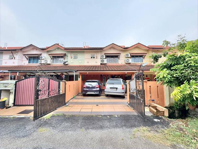 Terraced House for sale in Petaling, Subang Jaya