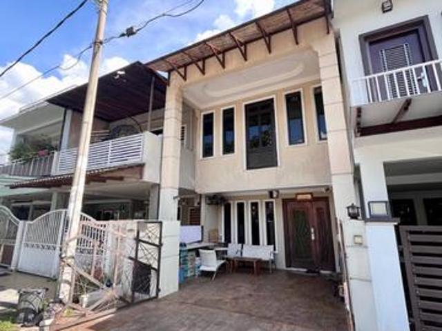 Terraced House for sale in Langat, Selangor