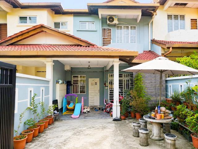 Terraced House for sale in Tanjong Sepat, Selangor