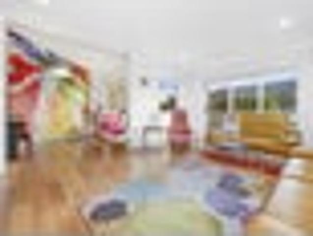 Apartment for sale in Howick, Oroua County