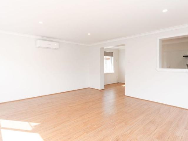 House for rent in Forrestfield, Western Australia