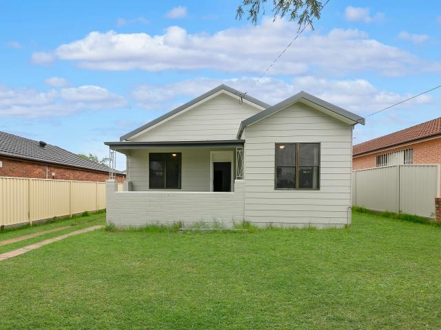 House for rent in Guildford