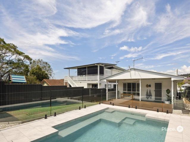 House for sale in Camp Hill, Greater Brisbane