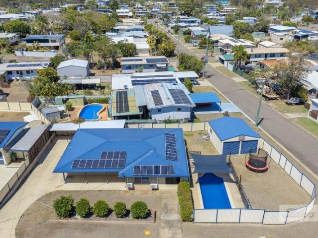 House for sale in Sun Valley, Gladstone
