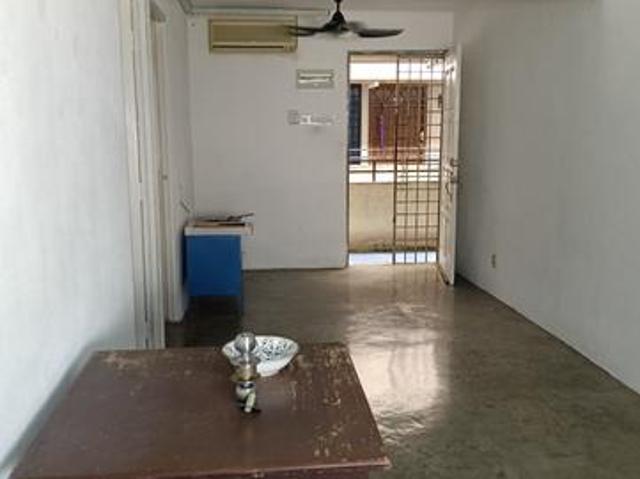 Flat for sale in Wellesley, Penang