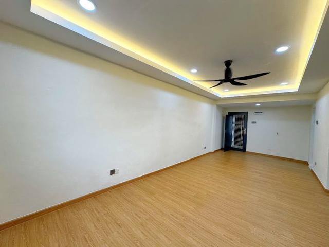 Flat for sale in Bandar Johor Bahru, Johor