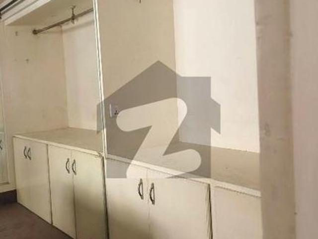 Apartment for rent in Clifton, North Waziristan