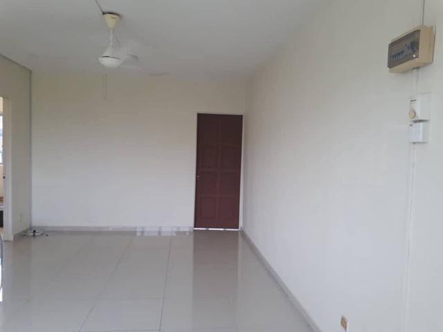 Flat for sale in Petaling, Alam Impian