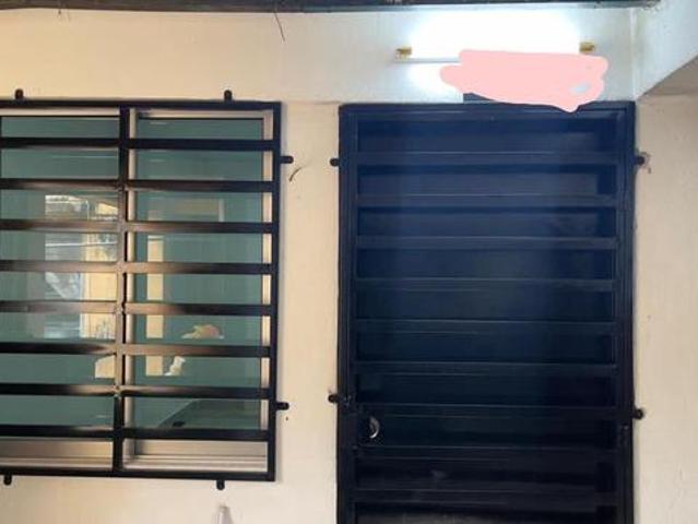 Flat for sale in Petaling, Damansara Damai