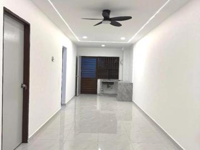 Flat for sale in Pasir Gudang, Johor