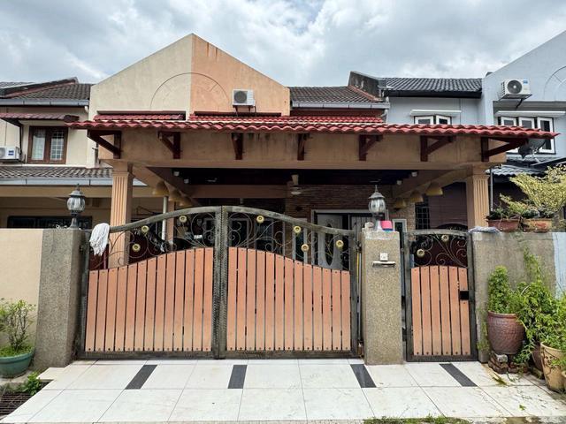 Terraced House for sale in Petaling, Subang Jaya