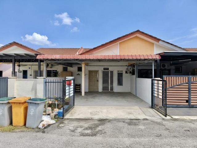 Terraced House for sale in Sendayan Village, Negeri Sembilan